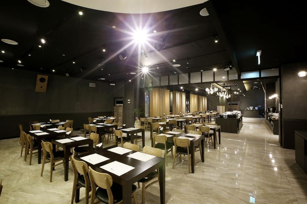 Golden City Hotel Dongdaemun Seoul Exterior photo
