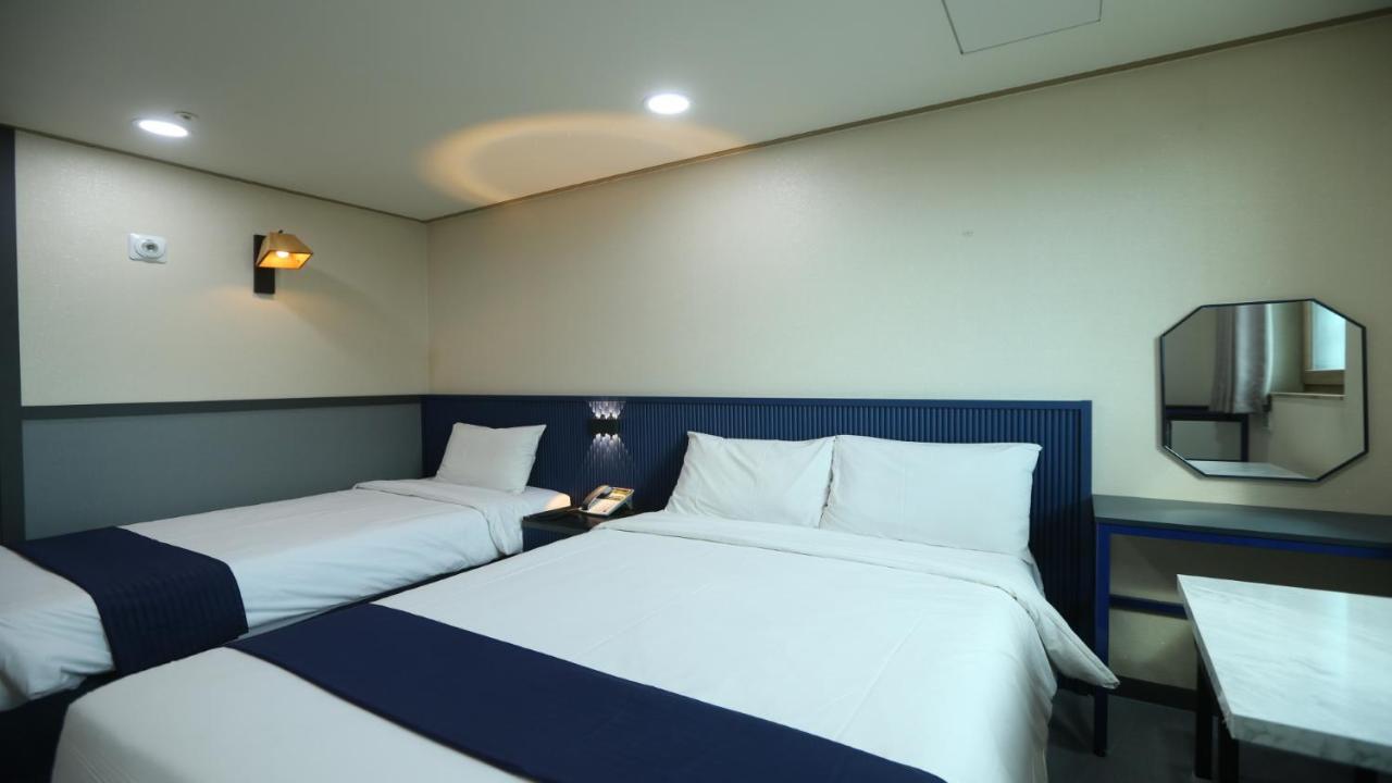 Golden City Hotel Dongdaemun Seoul Exterior photo