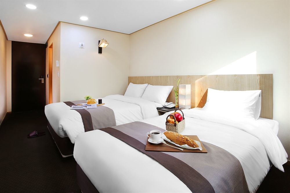 Golden City Hotel Dongdaemun Seoul Exterior photo